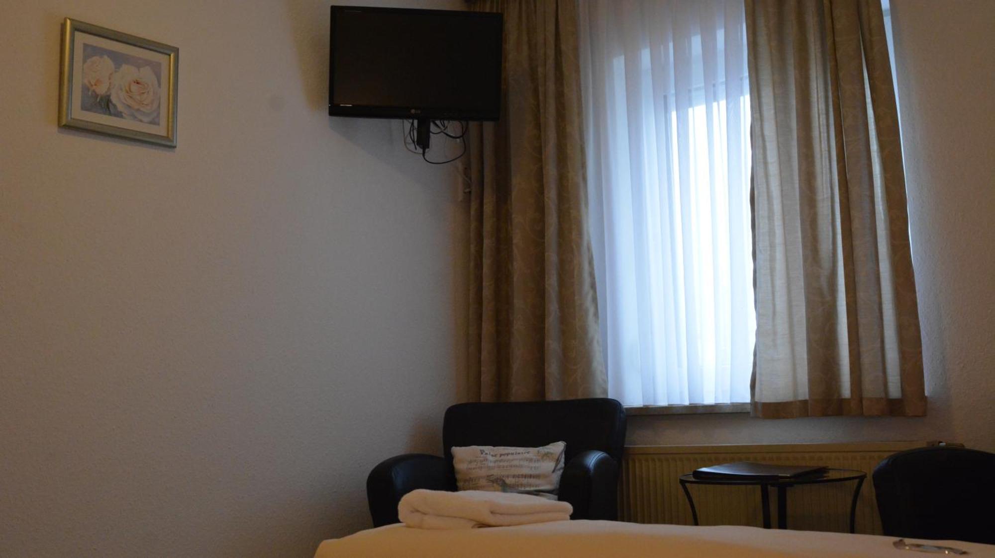 Hotel-Gasthof Zur Rose Weißenhorn Zimmer foto