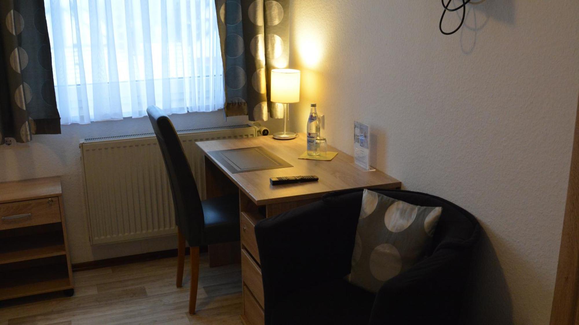 Hotel-Gasthof Zur Rose Weißenhorn Zimmer foto