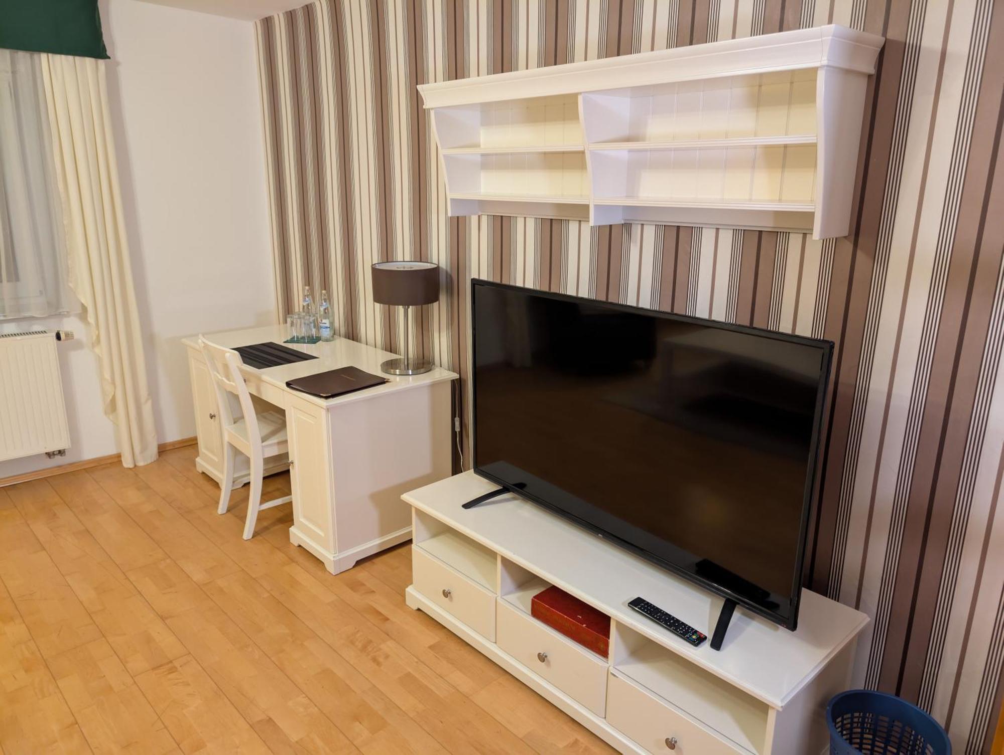 Hotel-Gasthof Zur Rose Weißenhorn Zimmer foto